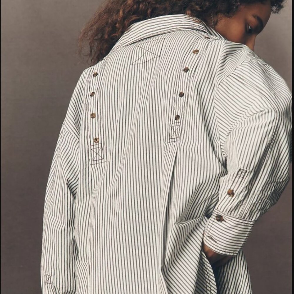 Pilcro Long-Sleeve Reworked Buttondown Top